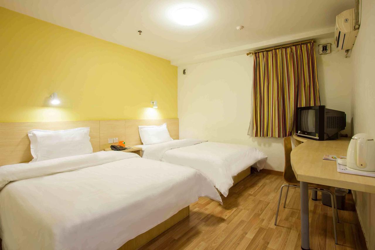 7Days Inn Huaihua Mayang Binhe Road Eksteriør billede